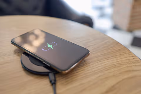 Fast Charging Technology Basics for Smartphones and Gadgets
